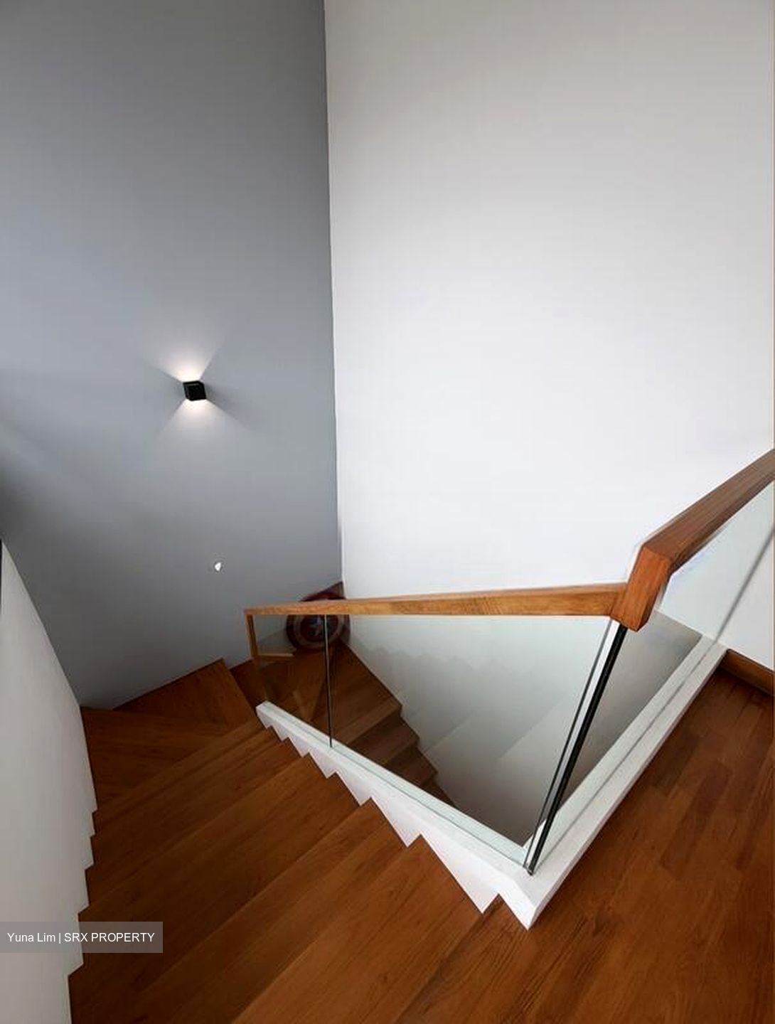 Alana (D28), Terrace #513615691